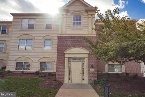 1131 HUNTMASTER TER NE #102, LEESBURG, VA 20176