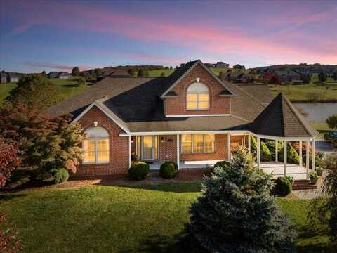 2360 Lake Vista DR, Christiansburg, VA 24073