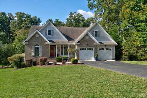 77 Sunview Circle, Moneta, VA 24121