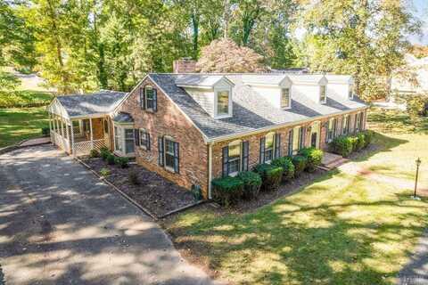 101 Foxhall Drive, Forest, VA 24551