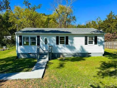 114 Barksdale Street, Brookneal, VA 24528