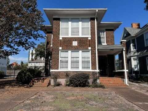 1242 CARR, Memphis, TN 38104