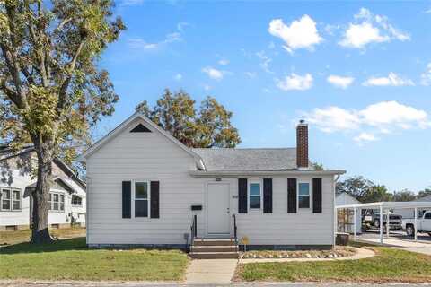 164 S 10th Street, Ste Genevieve, MO 63670