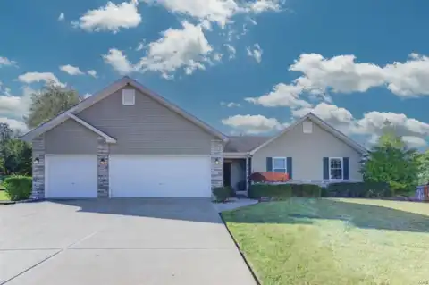 712 Spring Meadow Court, Wentzville, MO 63385