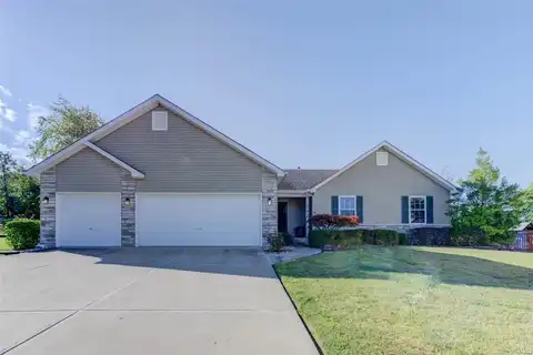 712 Spring Meadow Court, Wentzville, MO 63385