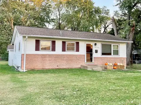 1630 Fernbrook Drive, Florissant, MO 63031