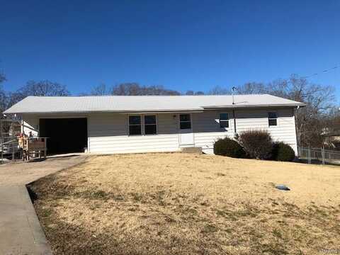 102 Lee Street, Saint Robert, MO 65584