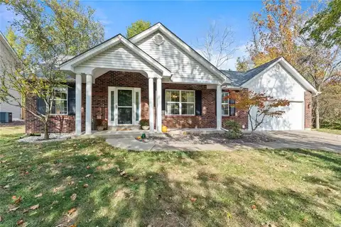 3205 Country Knoll Drive, Saint Charles, MO 63303