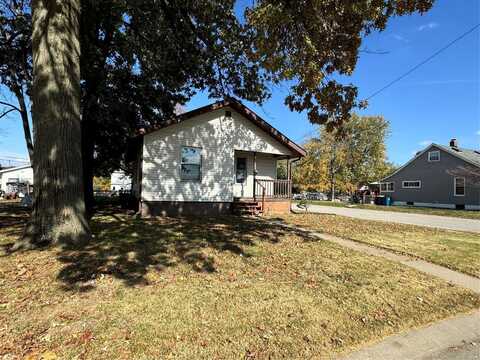 129 4th Avenue, Edwardsville, IL 62025