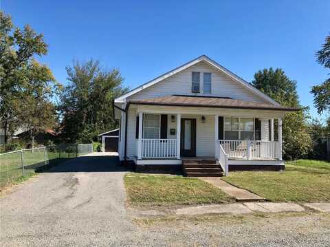 520 N 2nd Street, Dupo, IL 62239