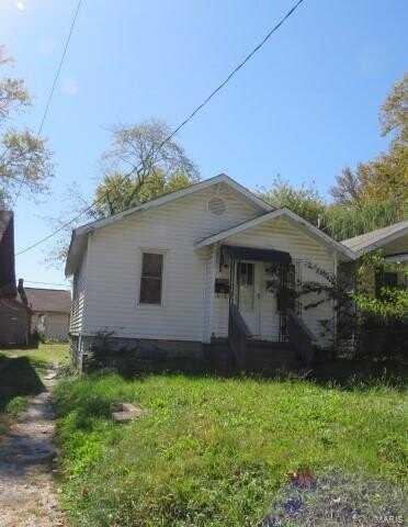 2709 Sanford Avenue, Alton, IL 62002