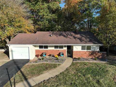 1312 Leona Drive, Fairview Heights, IL 62208