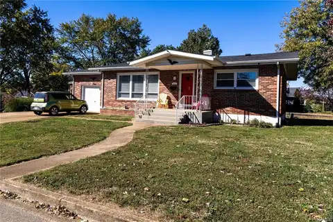 815 Michigan Street, Farmington, MO 63640