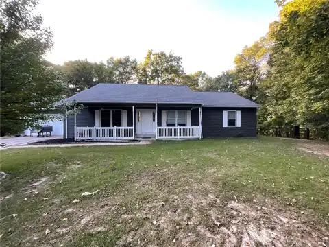 1200 W Cape Rock Drive, Cape Girardeau, MO 63701