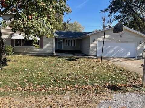 11 Walnut Circle, Aviston, IL 62216