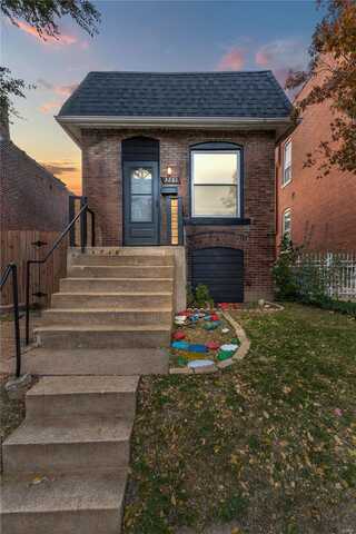 3261 Morganford Road, Saint Louis, MO 63116