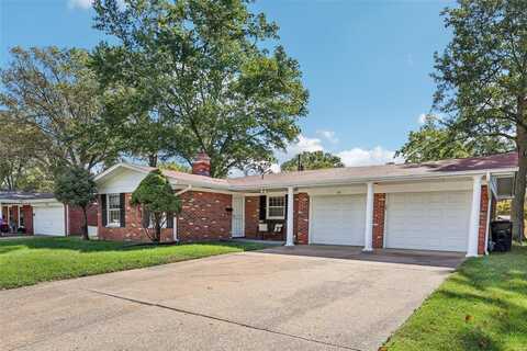 49 Rugby Drive, Belleville, IL 62226