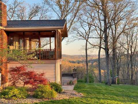 16483 Hilltop Road, Marthasville, MO 63357