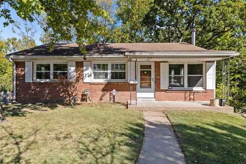 8713 Bridgeport Avenue, Saint Louis, MO 63144