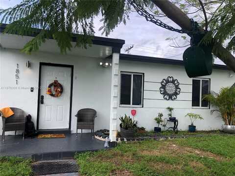 1851 NW 166th St, Miami Gardens, FL 33054