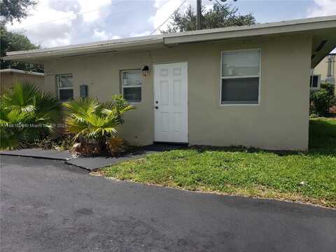 5820 Grant St, Hollywood, FL 33021