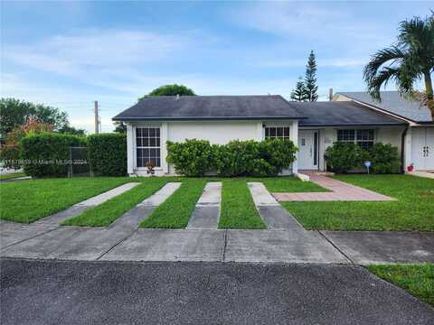 9711 SW 1st St, Miami, FL 33174