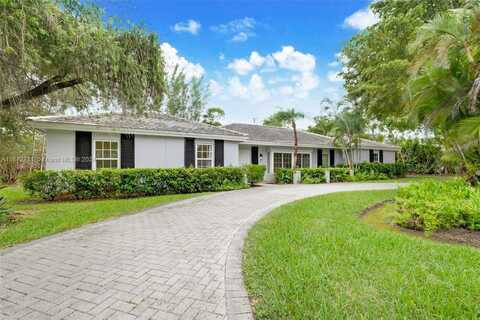 7240 SW 109th Terrace, Pinecrest, FL 33156