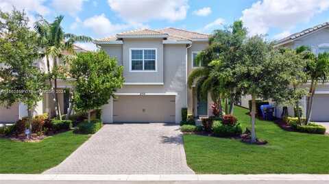 4729 Greenway Dr, Hollywood, FL 33021