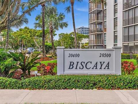 20500 W Country Club Dr, Aventura, FL 33180