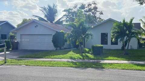 4299 NW 18th Ter, Oakland Park, FL 33309