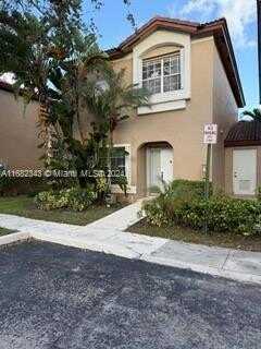 16154 Emerald Cove Rd, Weston, FL 33331