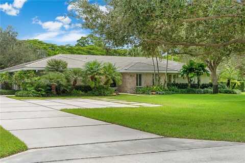 10955 SW 69th Ct, Pinecrest, FL 33156