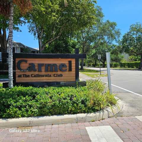 927 NE 199th St, Miami, FL 33179