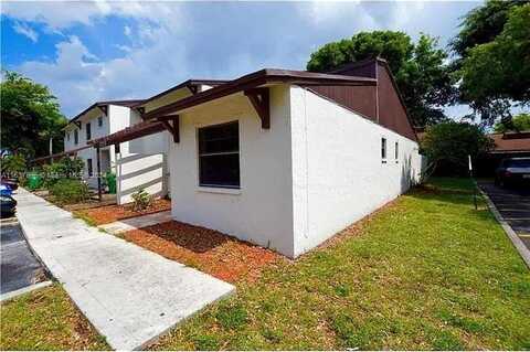 6822 SW 39th St, Miramar, FL 33023