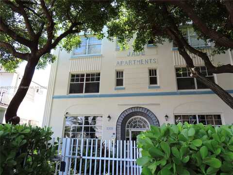 1008 Jefferson Ave, Miami Beach, FL 33139