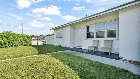 3700 NW 194th St, Miami Gardens, FL 33055