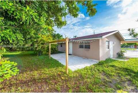 127 NW 13th Ave, Dania Beach, FL 33004