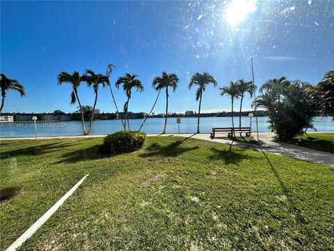 18707 NE 14th Ave, Miami, FL 33179