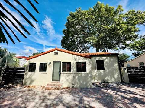 5231 SW 5th Ter, Miami, FL 33134