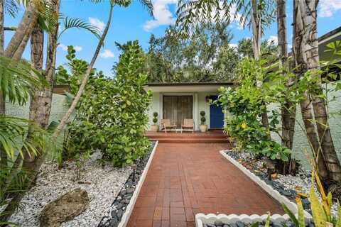 2955 Whitehead St, Coconut Grove, FL 33133