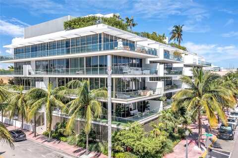 300 Collins Ave, Miami Beach, FL 33139