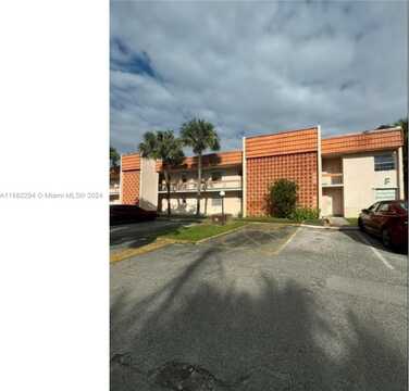 7610 Stirling Rd, Davie, FL 33024