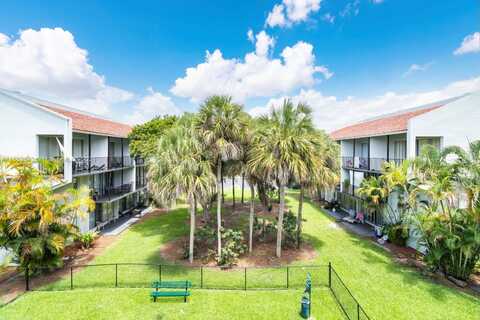 2920 Forest Hills Blvd, Coral Springs, FL 33065