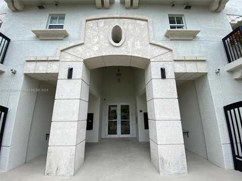 50 Alhambra Cir, Coral Gables, FL 33134