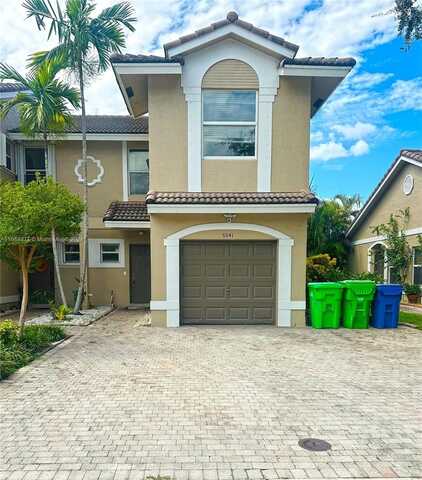 5541 NW 90th Ter, Sunrise, FL 33351