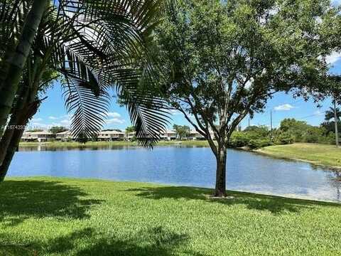 1148 NW 106th Ter, Pembroke Pines, FL 33026