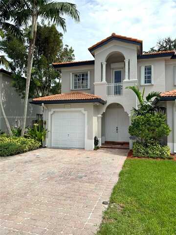 8101 SW 118th Ct, Miami, FL 33183