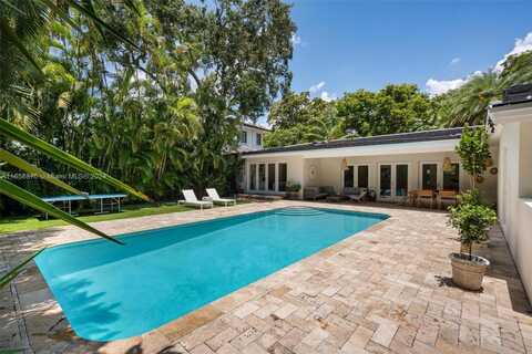 1000 S Alhambra Cir, Coral Gables, FL 33146