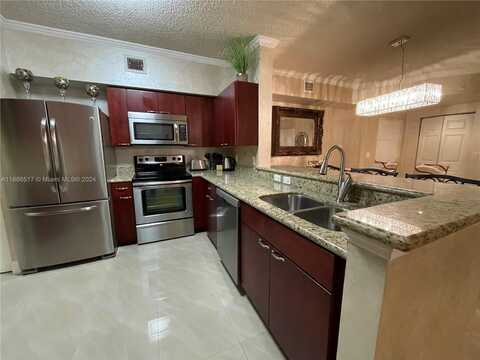 17100 N Bay Rd, Sunny Isles Beach, FL 33160