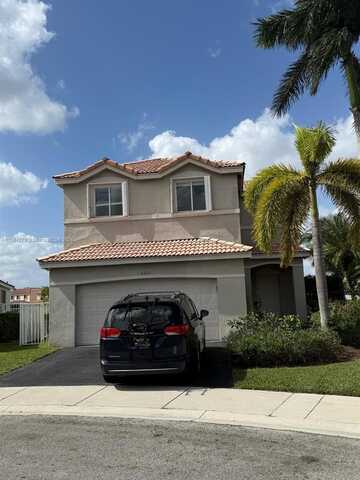 4249 Magnolia Ridge Dr, Weston, FL 33331